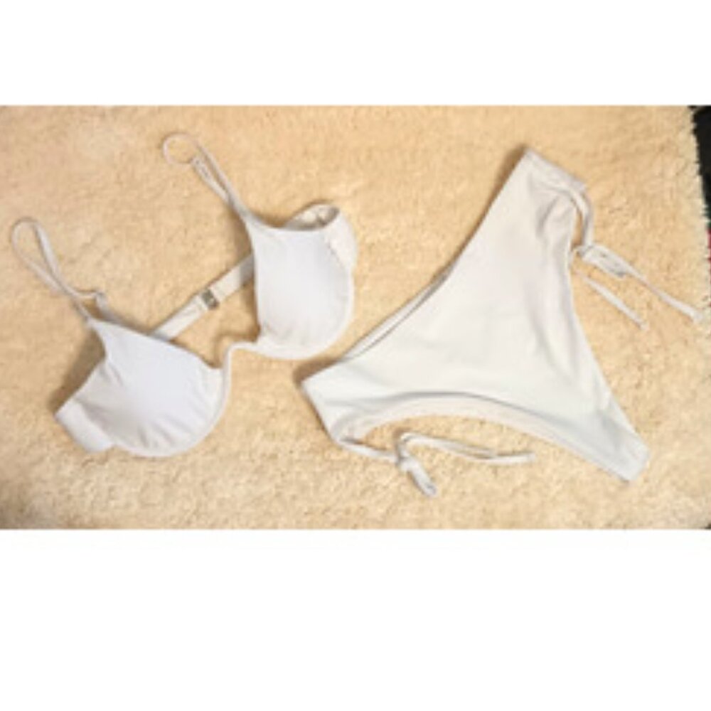 NWOT~ SHEIN 2 Piece Bikini Set Underwire Halter Triangle Bra & Hipster Bottoms